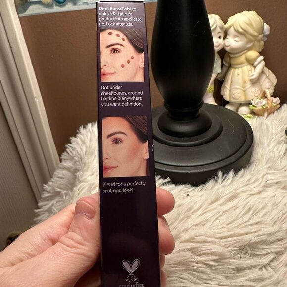 Tarte Sculpt Tape Contour - Picture 4 of 5